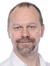 Dentist Jens-Uwe Buchholz of Zahnärzte am Gärtnerplatz 1, Munich
